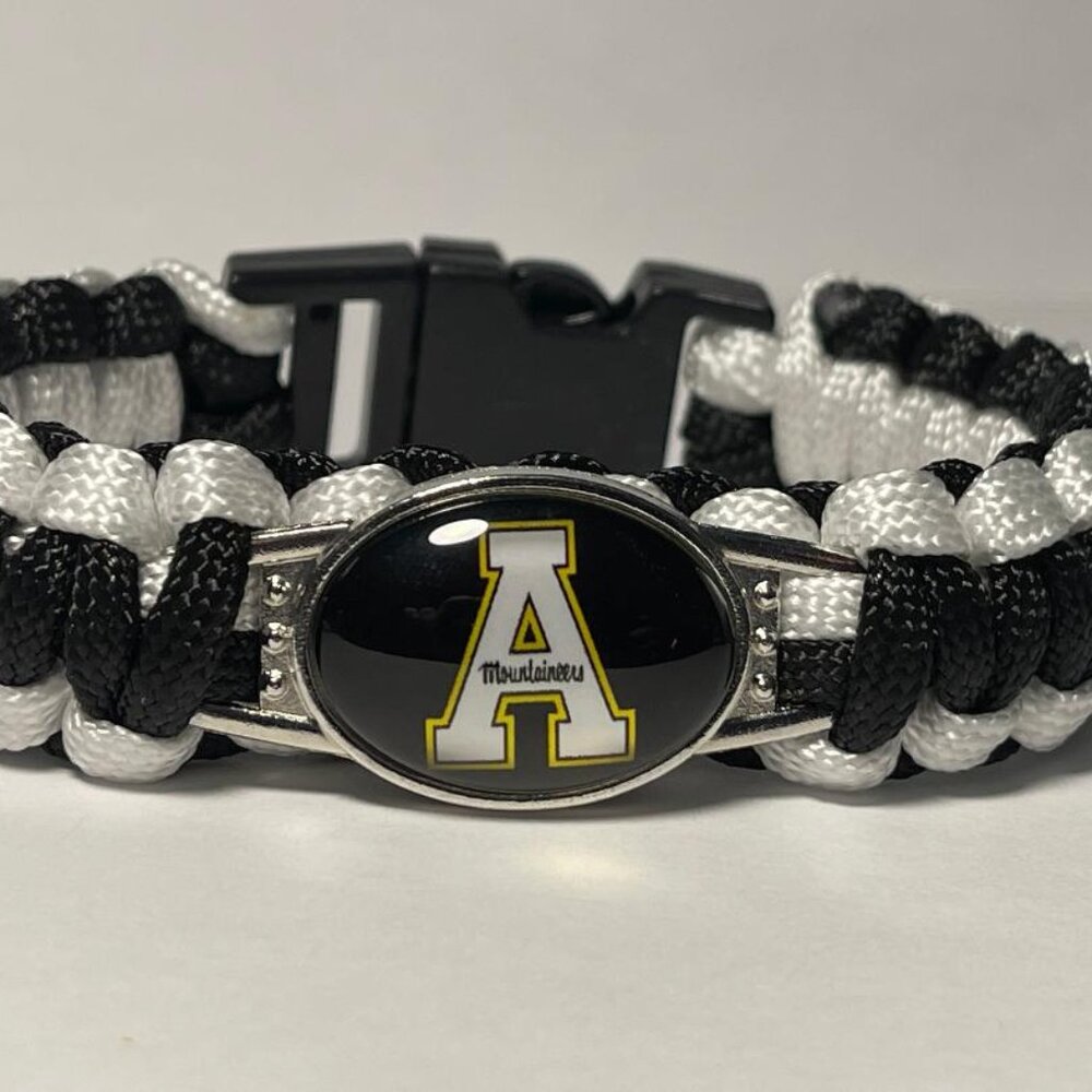 Appalachian State Mountaineers NCAA Paracord Bracelet NEW
